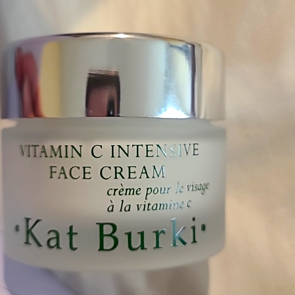 Kat Burki vitamin c intensive face cream - Picture 1 of 3